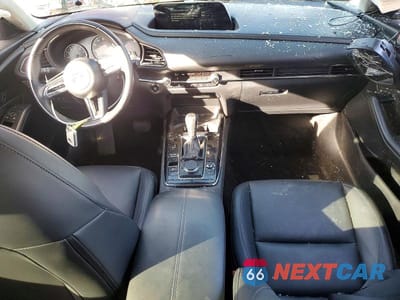 Zdjęcie 8 z 12 samochodu: 2021 MAZDA CX-30 VIN:3MVDMBAY5MM264757 - miniatura