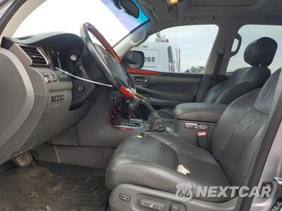 Zdjęcie 7 z 13 samochodu: 2010 LEXUS LX 570 VIN:JTJHY7AX0A4041266 - miniatura