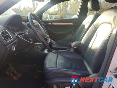 Zdjęcie 7 z 11 samochodu: 2017 AUDI Q3 PRESTIGE VIN:WA1GCCFS3HR005260 - miniatura