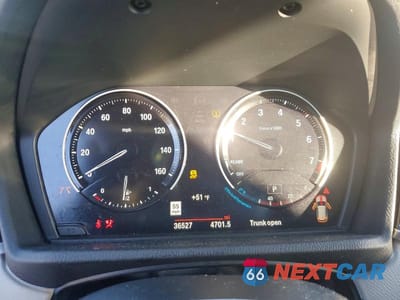 Zdjęcie 9 z 12 samochodu: 2021 BMW X1 XDRIVE28I VIN:WBXJG9C01M5T58347 - miniatura