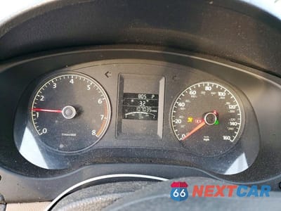 Zdjęcie 9 z 11 samochodu: 2011 VOLKSWAGEN JETTA BASE VIN:3VW2K7AJ5BM390688 - miniatura