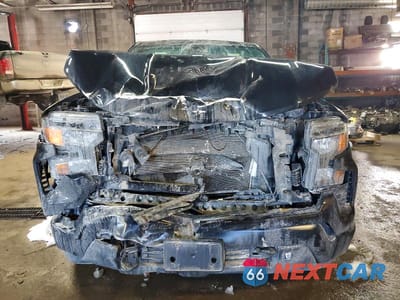 Piąte zdjęcie samochodu w środku: 2023 CHEVROLET SILVERADO K1500 VIN:3GCUDAED2PG331983 - miniatura