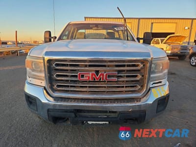 Piąte zdjęcie samochodu w środku: 2016 GMC SIERRA K3500 VIN:1GD22VEG6GZ346903 - miniatura