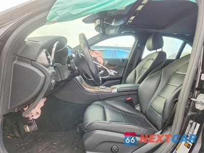 Zdjęcie 7 z 11 samochodu: 2018 MERCEDES-BENZ C 300 4MATIC VIN:55SWF4KB7JU270830 - miniatura