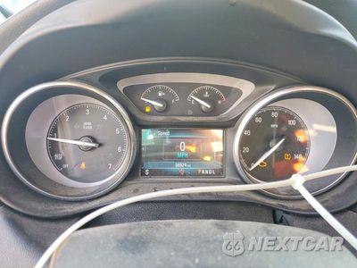 Zdjęcie 9 z 12 samochodu: 2019 BUICK ENVISION ESSENCE VIN:LRBFXCSA9KD075710 - miniatura