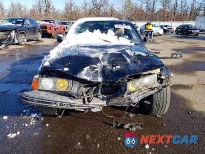 Piąte zdjęcie samochodu w środku: 1997 BMW 328 IS AUTOMATIC VIN:WBABG2325VET34447 - miniatura