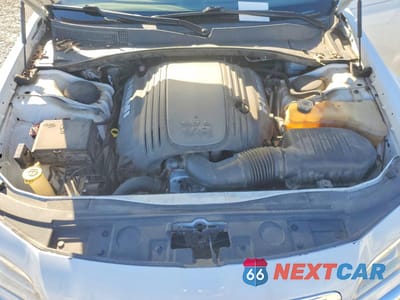 Zdjęcie 11 z 13 samochodu: 2011 CHRYSLER 300C VIN:2C3CA6CT6BH579887 - miniatura