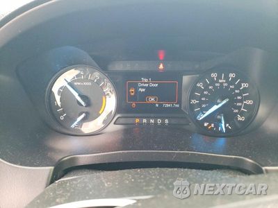 Zdjęcie 9 z 11 samochodu: 2018 FORD EXPLORER XLT VIN:1FM5K8D84JGA19993 - miniatura