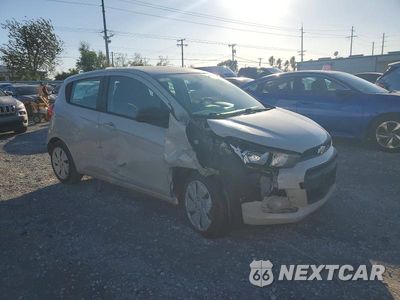 Czwarte zdjęcie samochodu z boku: 2018 CHEVROLET SPARK LS VIN:KL8CB6SA4JC475854 - miniatura