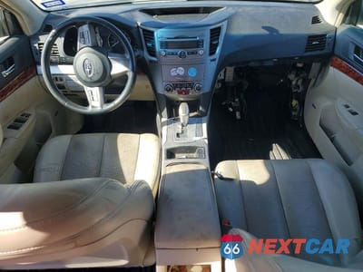 Zdjęcie 8 z 11 samochodu: 2011 SUBARU OUTBACK 2.5I PREMIUM VIN:4S4BRCBC1B3312848 - miniatura