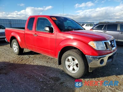 Czwarte zdjęcie samochodu z boku: 2010 NISSAN FRONTIER KING CAB SE VIN:1N6AD0CW4AC406353 - miniatura