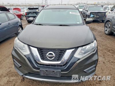 Piąte zdjęcie samochodu w środku: 2017 NISSAN ROGUE S VIN:KNMAT2MV2HP507854 - miniatura