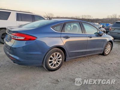Trzecie zdjęcie samochodu z tyłu: 2018 FORD FUSION S VIN:3FA6P0G75JR277176 - miniatura