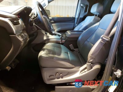 Zdjęcie 7 z 12 samochodu: 2019 CHEVROLET TAHOE K1500 LT VIN:1GNSKBKC9KR350402 - miniatura