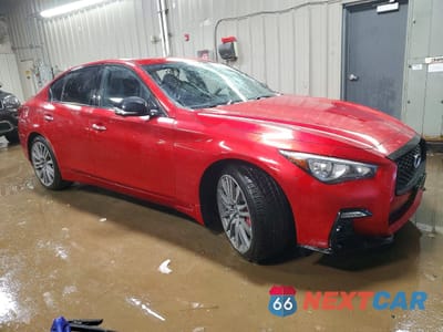 Czwarte zdjęcie samochodu z boku: 2021 INFINITY Q50 RED SPORT 400 VIN:JN1FV7DR1MM880043 - miniatura