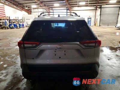 Zdjęcie 6 z 12 samochodu: 2021 TOYOTA RAV4 LE VIN:2T3H1RFV0MC124246 - miniatura