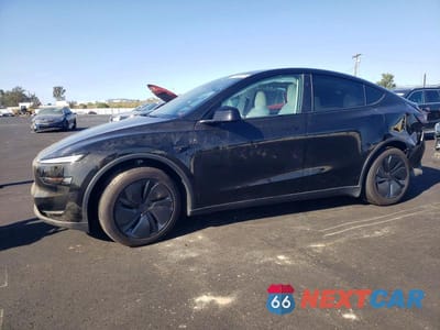 2026 TESLA MODEL Y 7SAYGDED8TF519422 - główne zdjęcie licytacji z USA - miniatura
