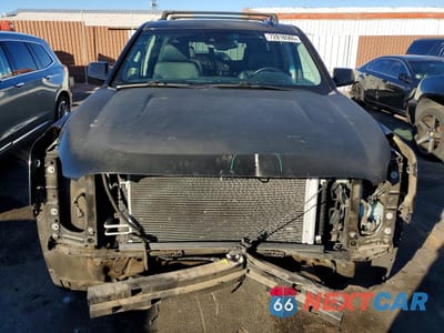 Piąte zdjęcie samochodu w środku: 2016 GMC YUKON XL VIN:1GKS2HKJXGR149856 - miniatura