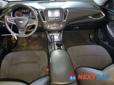Zdjęcie 8 z 12 samochodu: 2018 CHEVROLET MALIBU LS VIN:1G1ZB5ST7JF209815 - miniatura