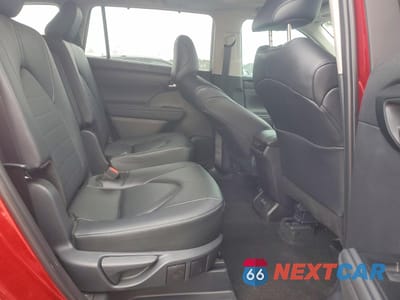 Zdjęcie 11 z 15 samochodu: 2026 TOYOTA HIGHLANDER XLE VIN:5TDKDRBH1TS601312 - miniatura