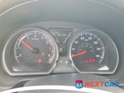 Zdjęcie 9 z 11 samochodu: 2018 NISSAN VERSA VIN:3N1CN7AP4JL862910 - miniatura