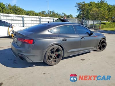 Trzecie zdjęcie samochodu z tyłu: 2021 AUDI RS5 VIN:WUAAWCF5XMA904531 - miniatura