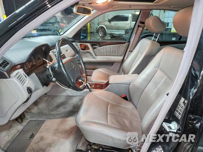 Zdjęcie 7 z 12 samochodu: 1999 MERCEDES-BENZ E 320 4MATIC VIN:WDBJF82H3XX019971 - miniatura