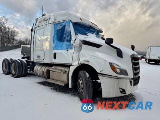 Czwarte zdjęcie samochodu z boku: 2023 FREIGHTLINER CASCADIA 126 SEMI TRUCK VIN:3AKJHHDRXPSUN0202 - miniatura