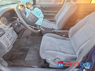 Zdjęcie 7 z 13 samochodu: 1997 HONDA CR-V LX VIN:JHLRD1841VC003300 - miniatura