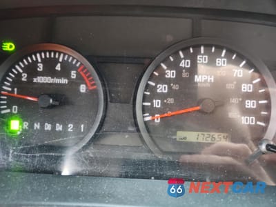 Zdjęcie 9 z 12 samochodu: 2012 ISUZU NPR DUMP FLATBED TRUCK VIN:54DB4W1B5CS802631 - miniatura