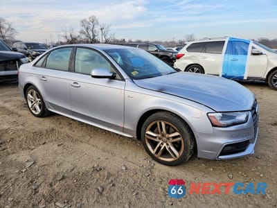 Czwarte zdjęcie samochodu z boku: 2016 AUDI A4 PREMIUM S-LINE VIN:WAUBFAFLXGN015209 - miniatura