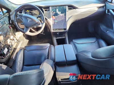 Zdjęcie 8 z 13 samochodu: 2018 TESLA MODEL S VIN:5YJSA1E22JF276687 - miniatura