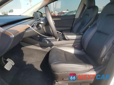 Zdjęcie 7 z 11 samochodu: 2022 TESLA MODEL Y VIN:7SAYGDEFXNF568576 - miniatura