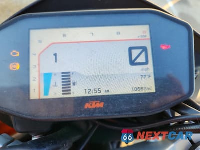 Zdjęcie 7 z 9 samochodu: 2017 KTM 690 DUKE VIN:VBKLDV408HM798758 - miniatura
