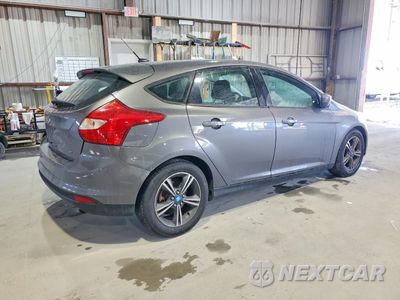 Trzecie zdjęcie samochodu z tyłu: 2012 FORD FOCUS SE VIN:1FAHP3K28CL257334 - miniatura