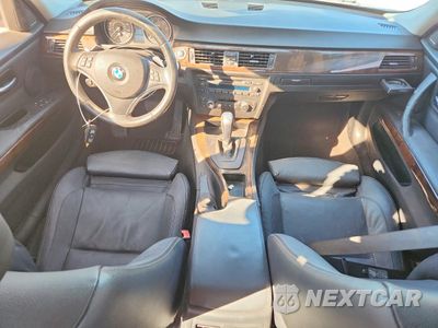 Zdjęcie 8 z 13 samochodu: 2011 BMW 328 I VIN:WBAPH7C58BE460288 - miniatura