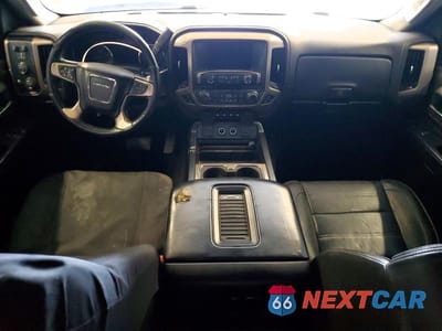 Zdjęcie 8 z 12 samochodu: 2016 GMC SIERRA K2500 DENALI VIN:1GT12UE86GF100213 - miniatura