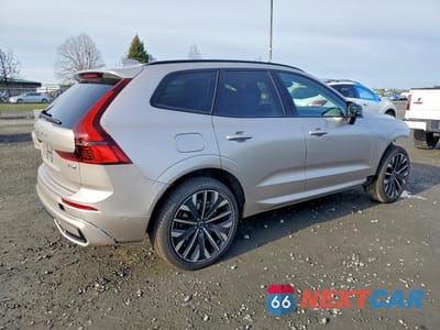 Trzecie zdjęcie samochodu z tyłu: 2026 VOLVO XC60 ULTRA VIN:YV4H60RM9T1356692 - miniatura