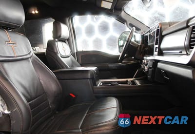 Piąte zdjęcie samochodu w środku: 2024 FORD F350 SUPER DUTY VIN:1FT8W3BT6REF94393 - miniatura
