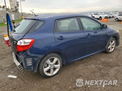 Trzecie zdjęcie samochodu z tyłu: 2009 TOYOTA COROLLA MATRIX S VIN:2T1KE40E99C024264 - miniatura