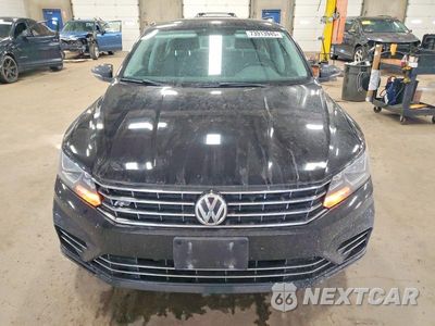 Piąte zdjęcie samochodu w środku: 2016 VOLKSWAGEN PASSAT S VIN:1VWAT7A34GC055361 - miniatura