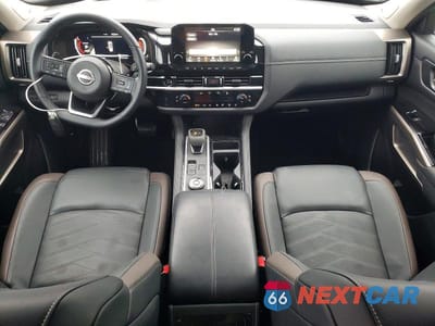 Zdjęcie 8 z 13 samochodu: 2025 NISSAN PATHFINDER PLATINUM VIN:5N1DR3DJ9SC289808 - miniatura