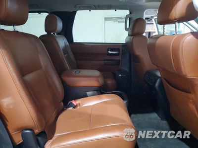 Zdjęcie 11 z 13 samochodu: 2016 TOYOTA SEQUOIA PLATINUM VIN:5TDDY5G1XGS143244 - miniatura