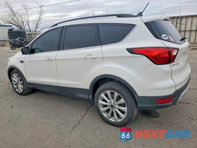Drugie zdjęcie samochodu z przodu: 2019 FORD ESCAPE SEL VIN:1FMCU0HD0KUB78541 - miniatura