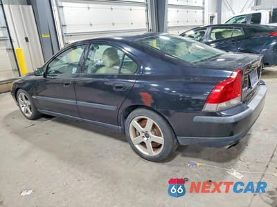 Drugie zdjęcie samochodu z przodu: 2004 VOLVO S60 R VIN:YV1RH52Y742348852 - miniatura