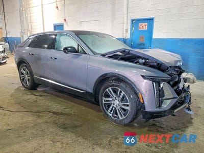 Czwarte zdjęcie samochodu z boku: 2025 CADILLAC LYRIQ LUXURY VIN:1GYKPNRL4SZ305542 - miniatura