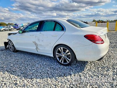 Drugie zdjęcie samochodu z przodu: 2017 MERCEDES-BENZ C 300 VIN:55SWF4JB9HU181885 - miniatura