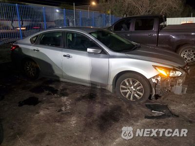 Czwarte zdjęcie samochodu z boku: 2016 NISSAN ALTIMA 2.5 VIN:1N4AL3AP8GN329329 - miniatura
