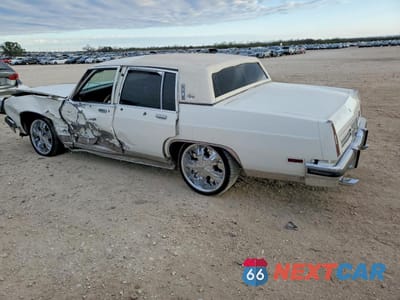 Drugie zdjęcie samochodu z przodu: 1984 OLDSMOBILE 98 REGENCY VIN:1G3AG69YXEM807086 - miniatura