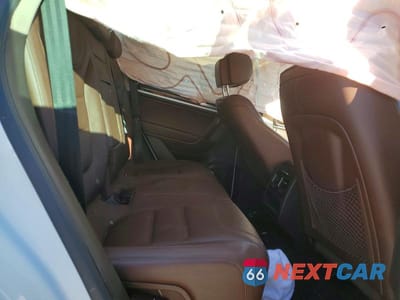 Zdjęcie 10 z 12 samochodu: 2014 VOLKSWAGEN TOUAREG V6 TDI VIN:WVGEP9BP8ED011467 - miniatura